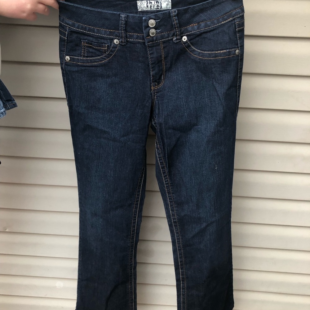 Dark wash Boot Cut Blue Jeans 17/21